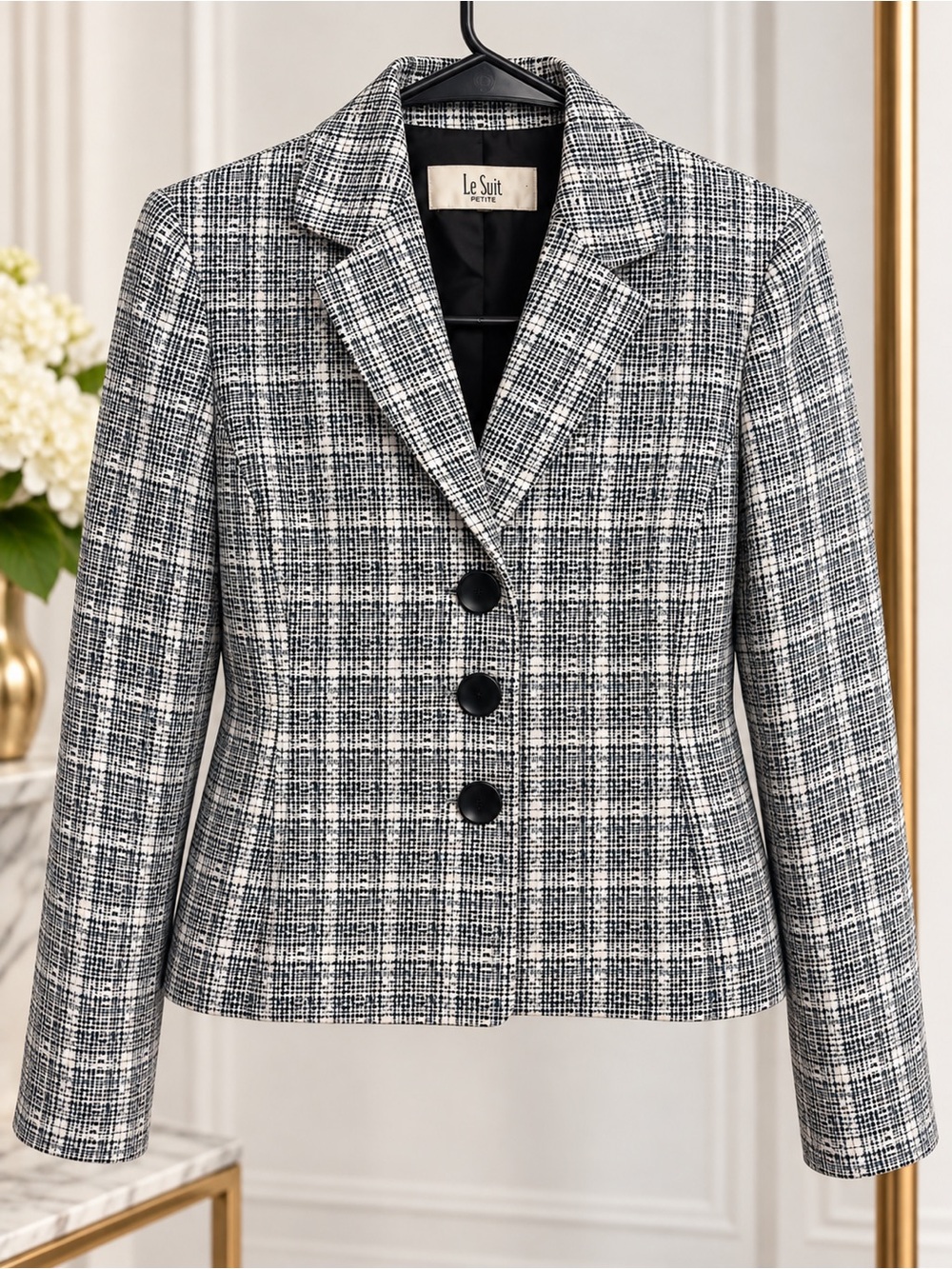 Le Suit Black and White Plaid Tailored Blazer